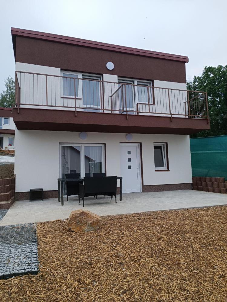 Chaty A Apartmany Hracholusky Kemp Kosatka Pnovany Exterior photo
